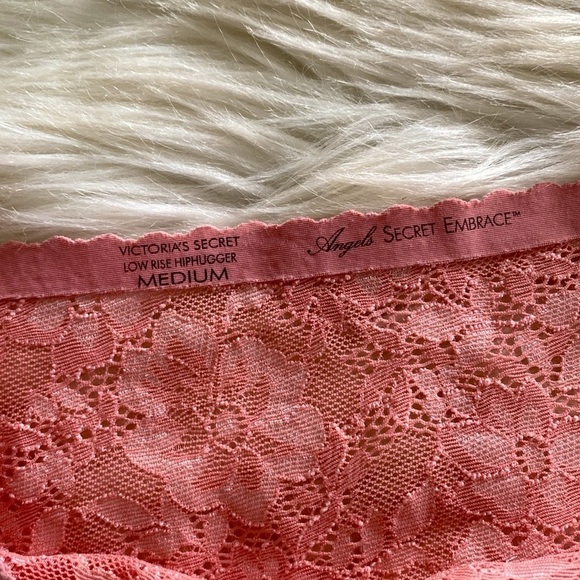 Victoria’s Secret Y2K hip hugger cheeky panties - Picture 6 of 7